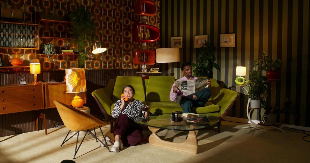Vintage Revival: Incorporating Retro Elements in Contemporary Spaces